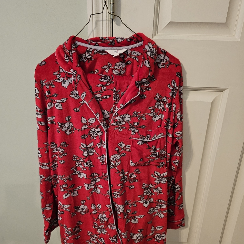 Women's red pajama set